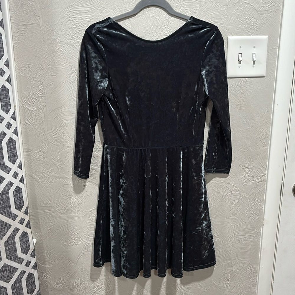 NWT! Topshop Low Back Crushed Velvet Skater Dress Size 6